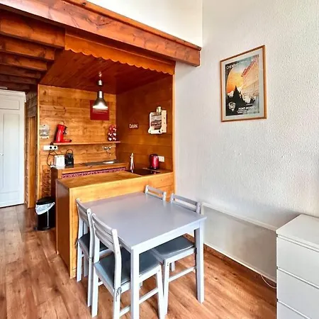 Beau Triplex A Font-romeu Avec Terrasse 丰罗穆